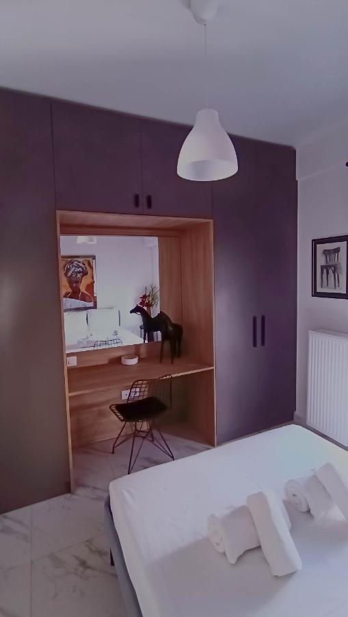 Cozy Fully Equipped Apartment テッサロニキ エクステリア 写真